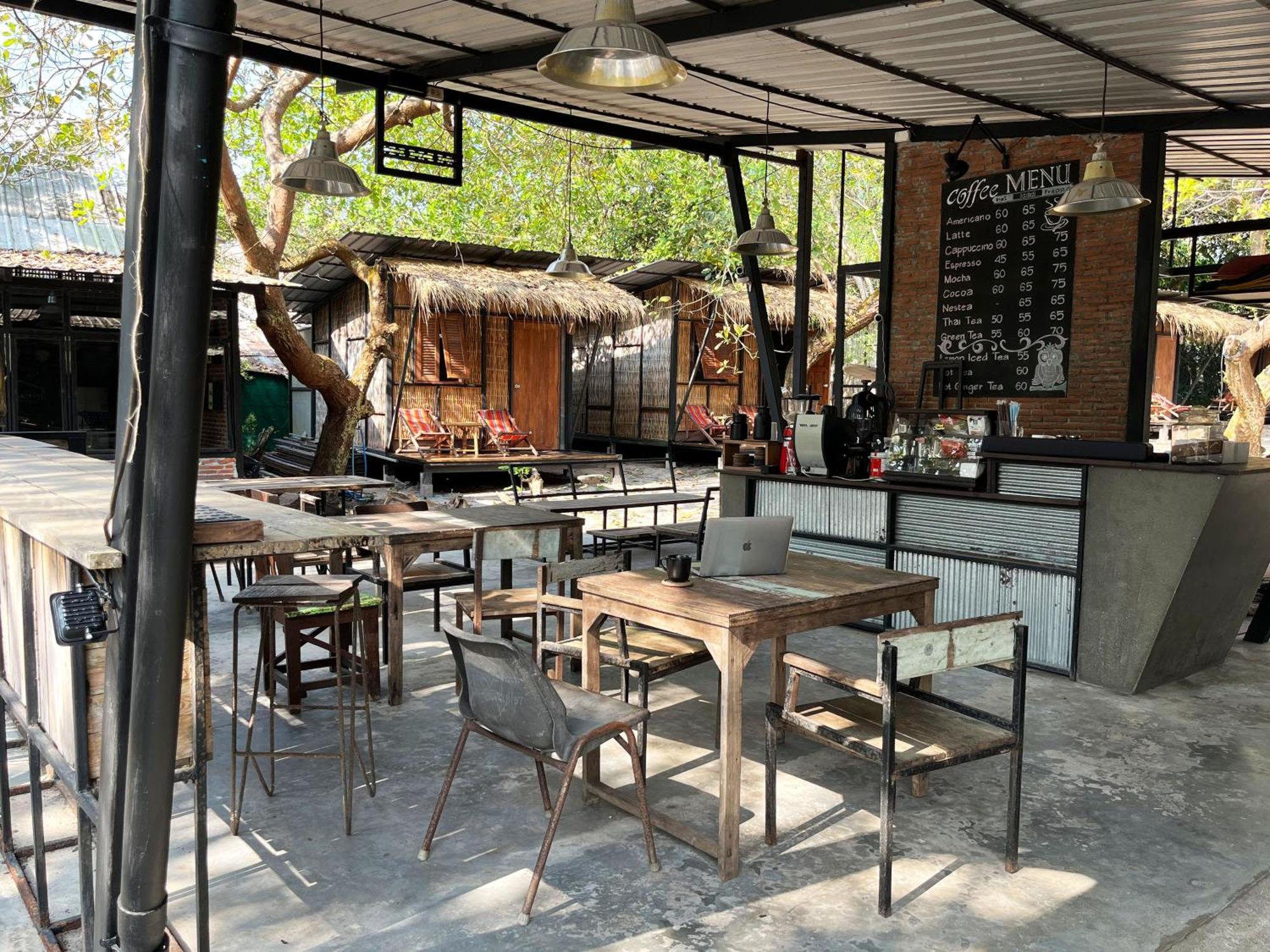 Little Hut Hotel Đảo Ko Phayam Ngoại thất bức ảnh